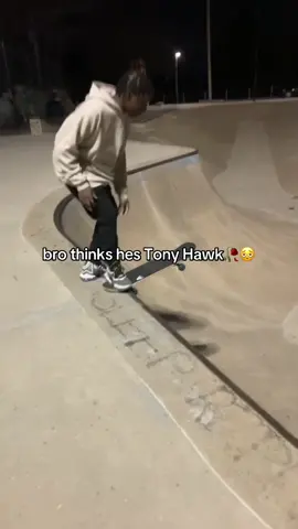 WHO is bro #fyp#viral#funny#skate#xyzbca