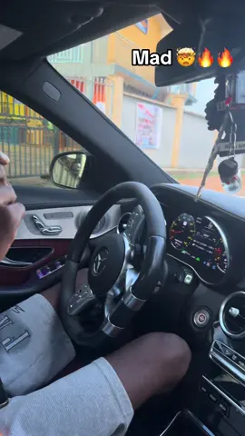 Auto pilot 🤯#justicebenz #foryoupage #viral #C43AMG #w205 
