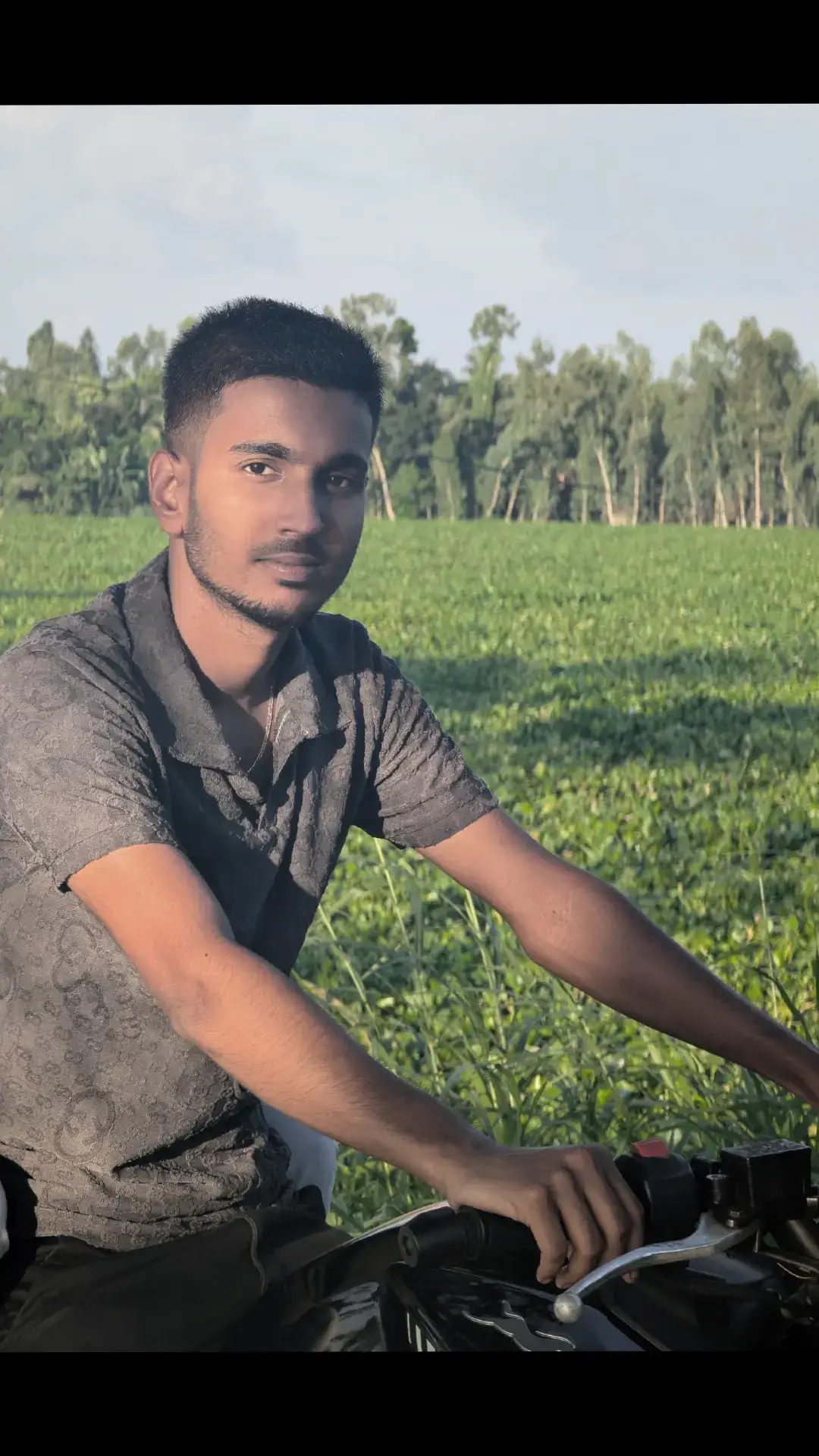 অপত্যাশিত দুঃখের ওজন আসলেই অনেক ভারী 🙃