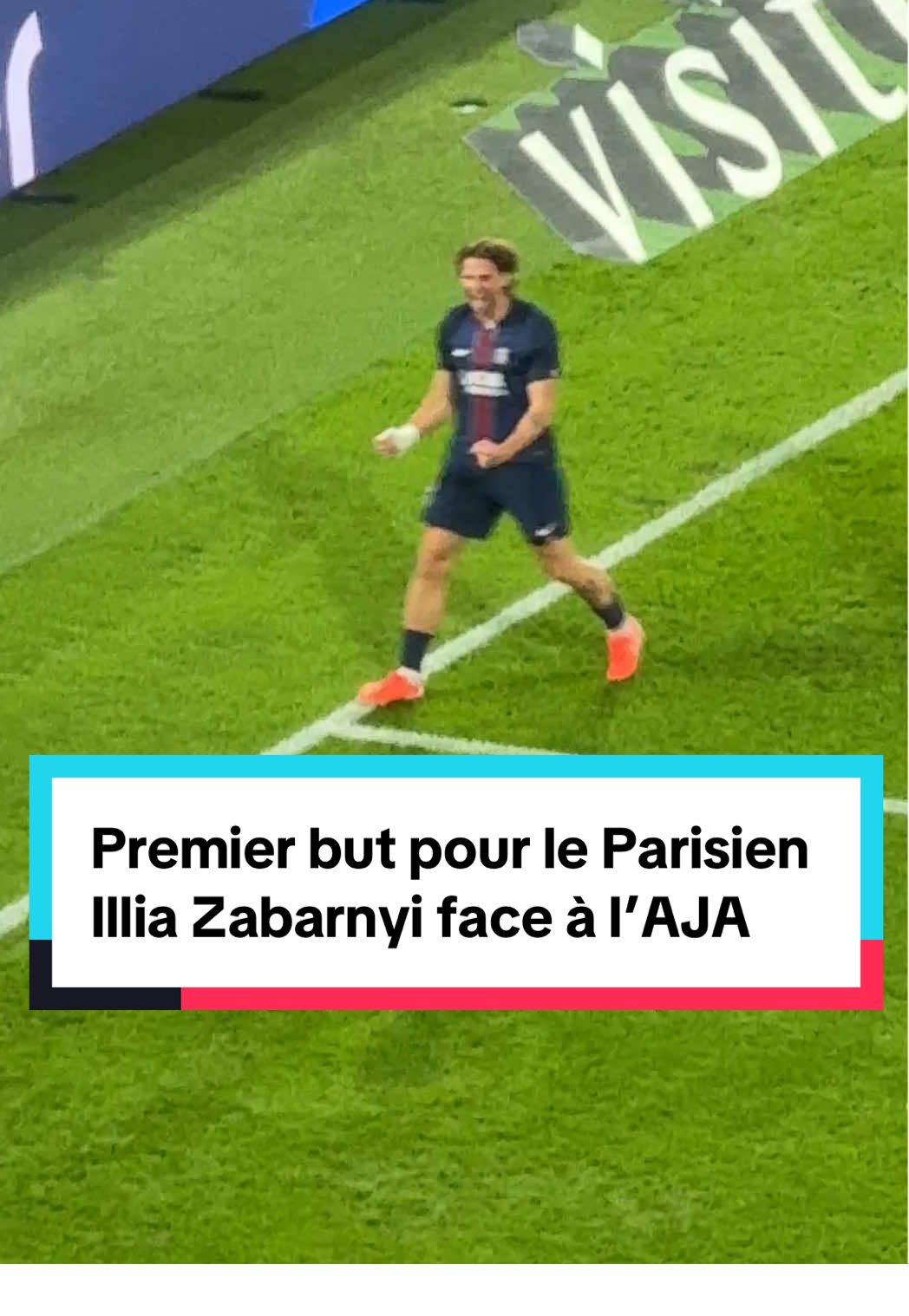 Premier but sous les couleurs parisiennes pour Illia Zabarnyi sur une sublime passe décisive de Vitinha face à l’AJ Auxerre (1-0). #zabarnyi #psg #ukraine🇺🇦 #ligue1 #ajauxerre 