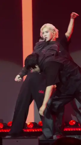 FULL YEOSANG MONEY FANCAM FROM MUSIC BANK LISBON 250927 #yeosang #ateez #ateezyeosang #musicbank #musicbanklisbon 