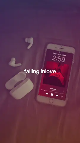 #fallinginlove #fyp #viral #musik #airpodspro2 