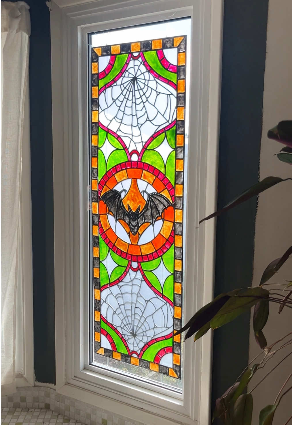 It’s timeeeee🎃👻💀🦇 #halloween #halloweendecor #diyhalloween #fauxstainedglass #halloweendecorations 