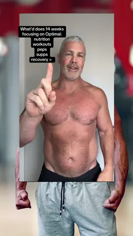 When you dial it all the way in — nutrition, training, recovery, peps, supps, mindset — the results speak for themselves. Protect what goes into your body AND your mind. Most news and media today is nothing but politically-driven toxic propaganda designed to stress you out and distract you. Stay focused on what you can control. Let go of what you can’t. That’s how you stay present, healthy, and growing — no matter what’s happening around you. #healthyliving #bodyrecomp #healthtransformation 