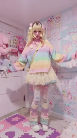 this is the most parker outfit ever #fairykei #yumekawaii #jfashion #harajuku #2010s 