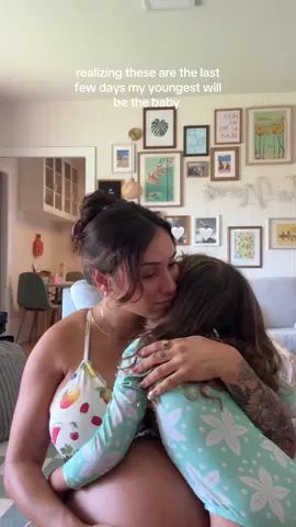 I remember this feeling with my oldest and maannnnn I’m feeling it again!!  #lastbaby #bigsis #bigsister #middlechild 
