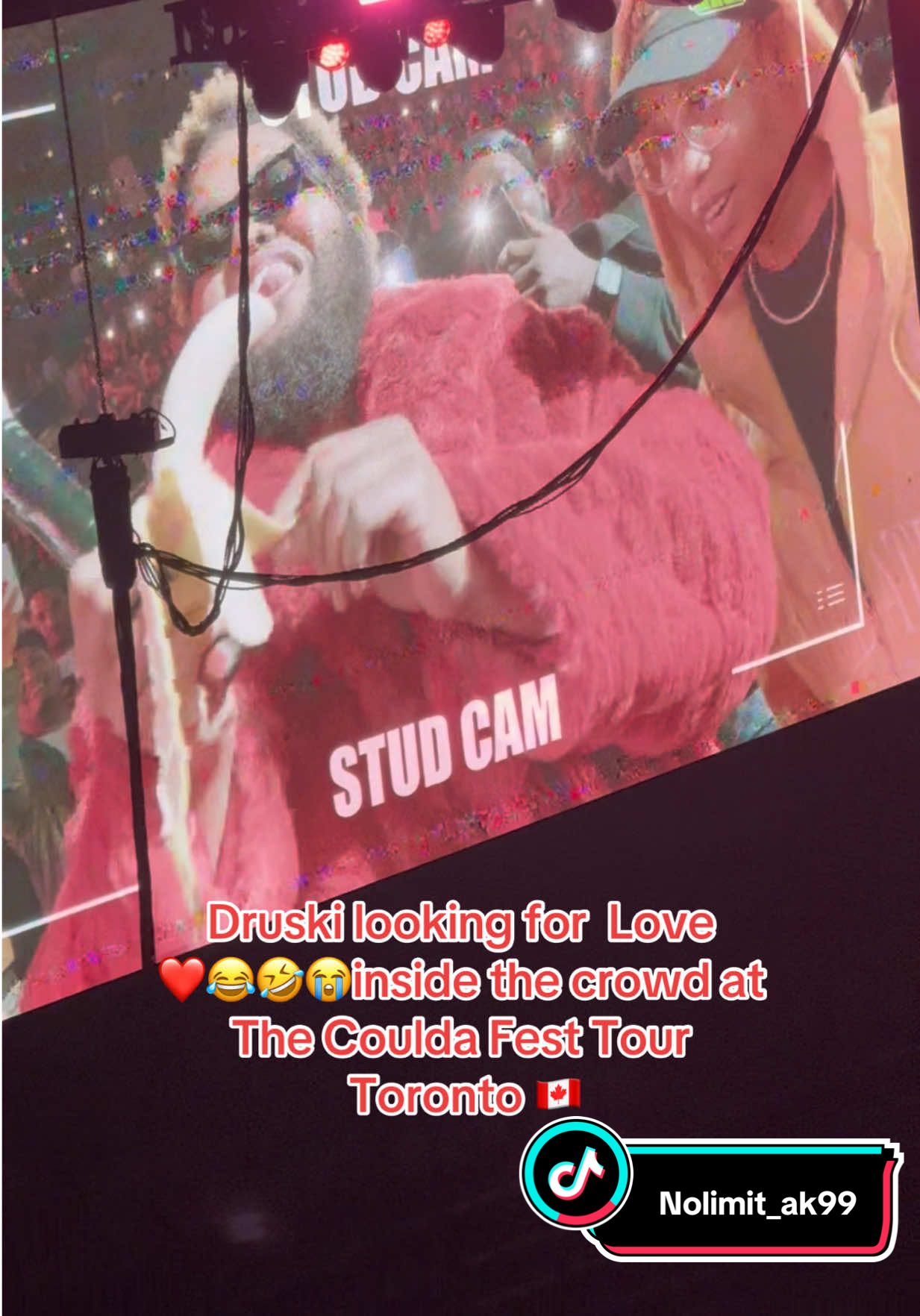 @DRUSKI looking for  Love ❤️😂🤣😭inside the crowd at The Coulda Fest Tour Toronto 🇨🇦 #druski #couldabeenlove #couldabeenrecords #toronto #fyp 