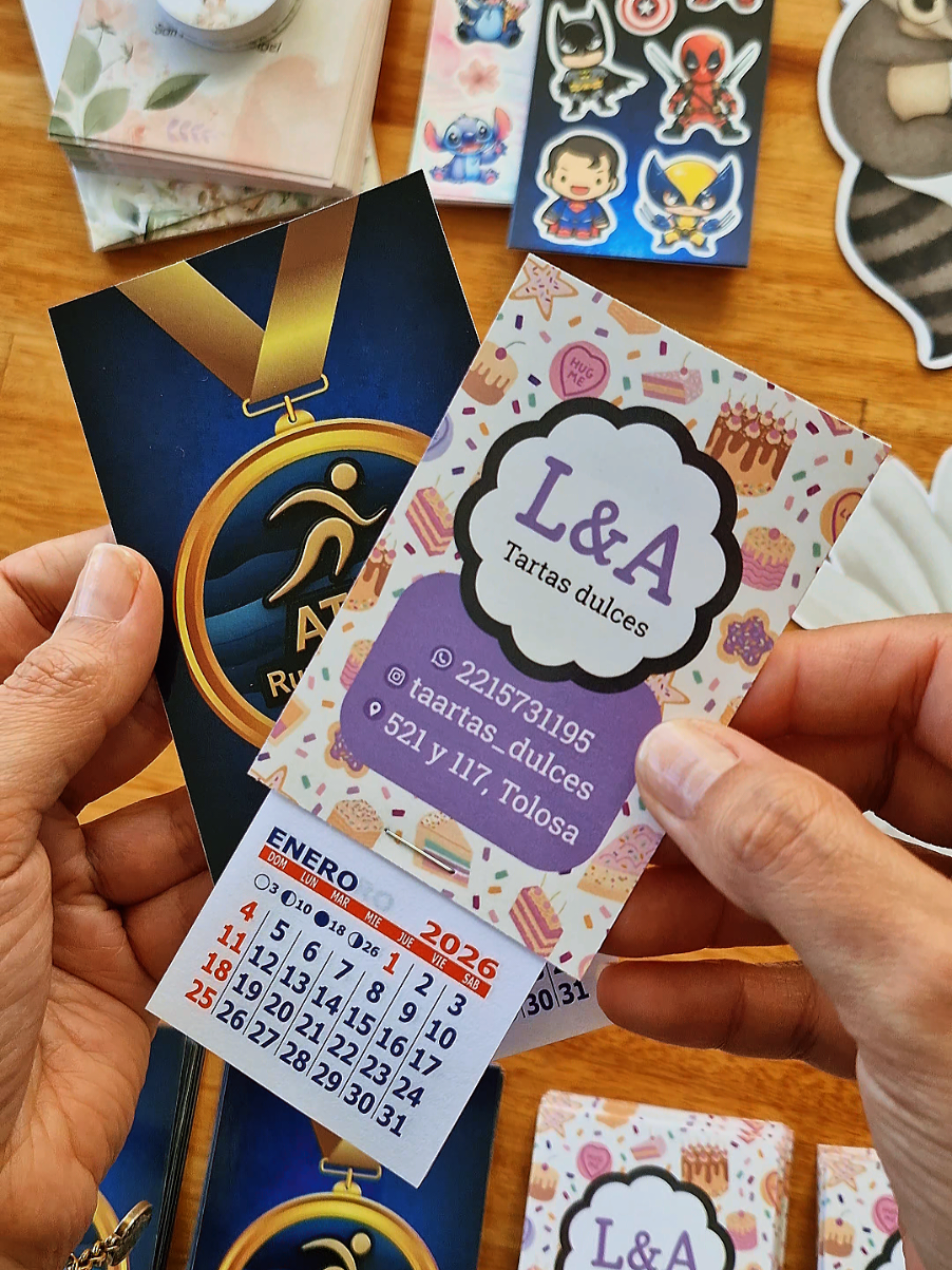 ¿Personalizamos tus calendarios 2026? ✨️ Les muestro dos pedidos ➡️ modelo PLUS y MEDIANO 🥰  ➡️ Querés ver el catálogo de modelos? mínimo de compra 25u ✨️  Gracias por todas sus consultas! soy de Argentina y realizo envios a todo el pais 🇦🇷 #calendarios2026 #calendarios #argentina #publicidad #papeleriapersonalizada