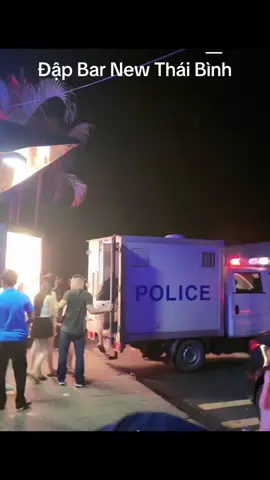 Bắt Bar tại thái bình  ae có bảo lãnh e váy ngắn về k 🤣
