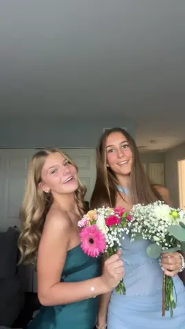 hoco w bsffff 💐💐@nora.wiggs 