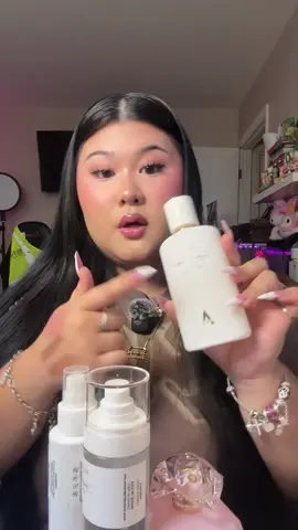 I was not expecting that..😳 @INTERNATIONAL BEAUTY BRANDS #marshmallowperfume #candyperfume #perfume #perfumereview #foryoupage 