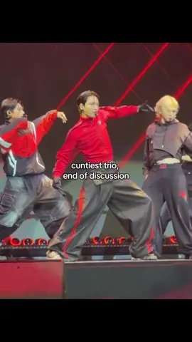 mothers #ateezatiny #lisa #seonghwa #wooyoung #yeosang 