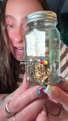 This jar hurt my heart a little😔 #mysterybox #mystery #jewelry #jewelrylover 