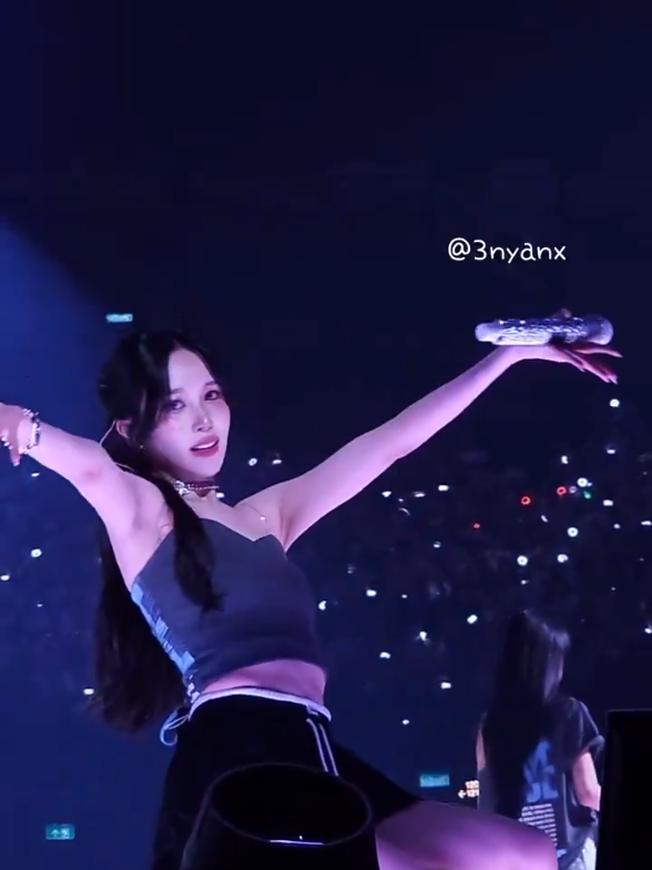 mina flying kiss front view #tif #twice #fyp 
