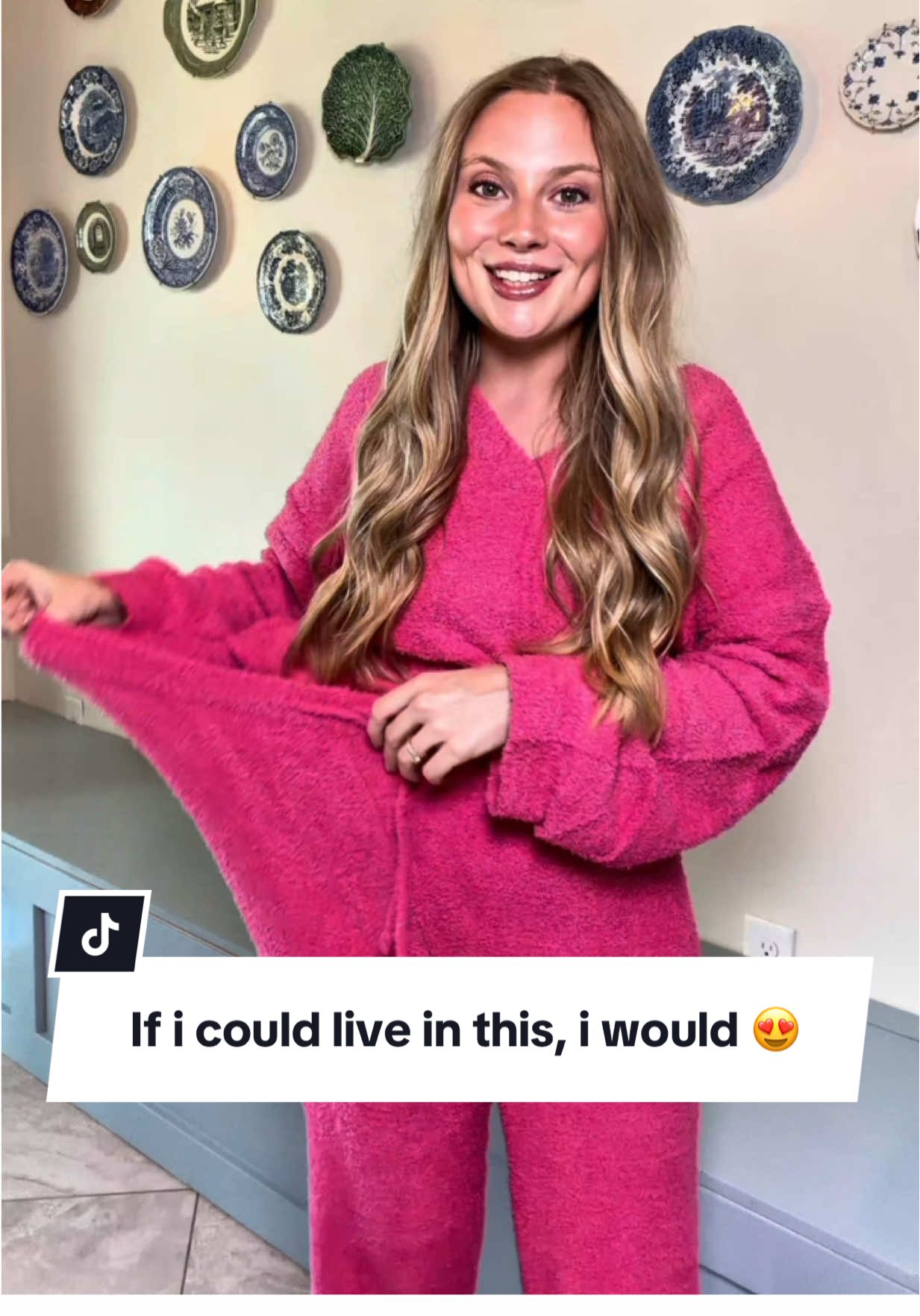 Maximum level of coziness unlocked 🔓. Treat yourself to these pjs or grab them as a gift because whoever you give these to will love you forever! 