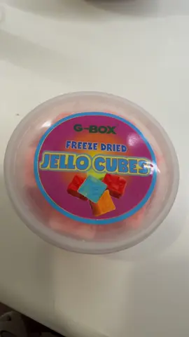 More fiberglass! This time it’s peach-flavored  #fyp #tiktokmademebuyit #freezedriedcandy #jello 