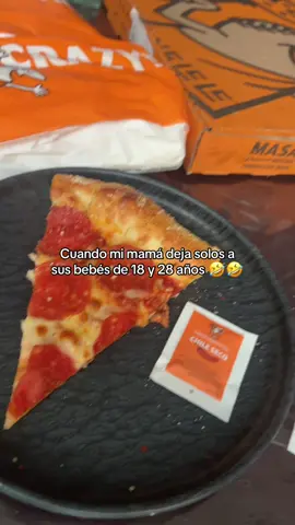 #hermanitos #fyp #viraltiktok #littlecaesars #comida