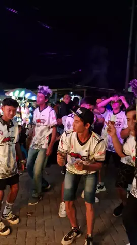 karnaval krisik gandusari#AN audioblitar#karnavalsoundsystem #karnavalkrisik2025 #blitar24jam #fypage #fypシ #4upageシ #teamkejutofficial official