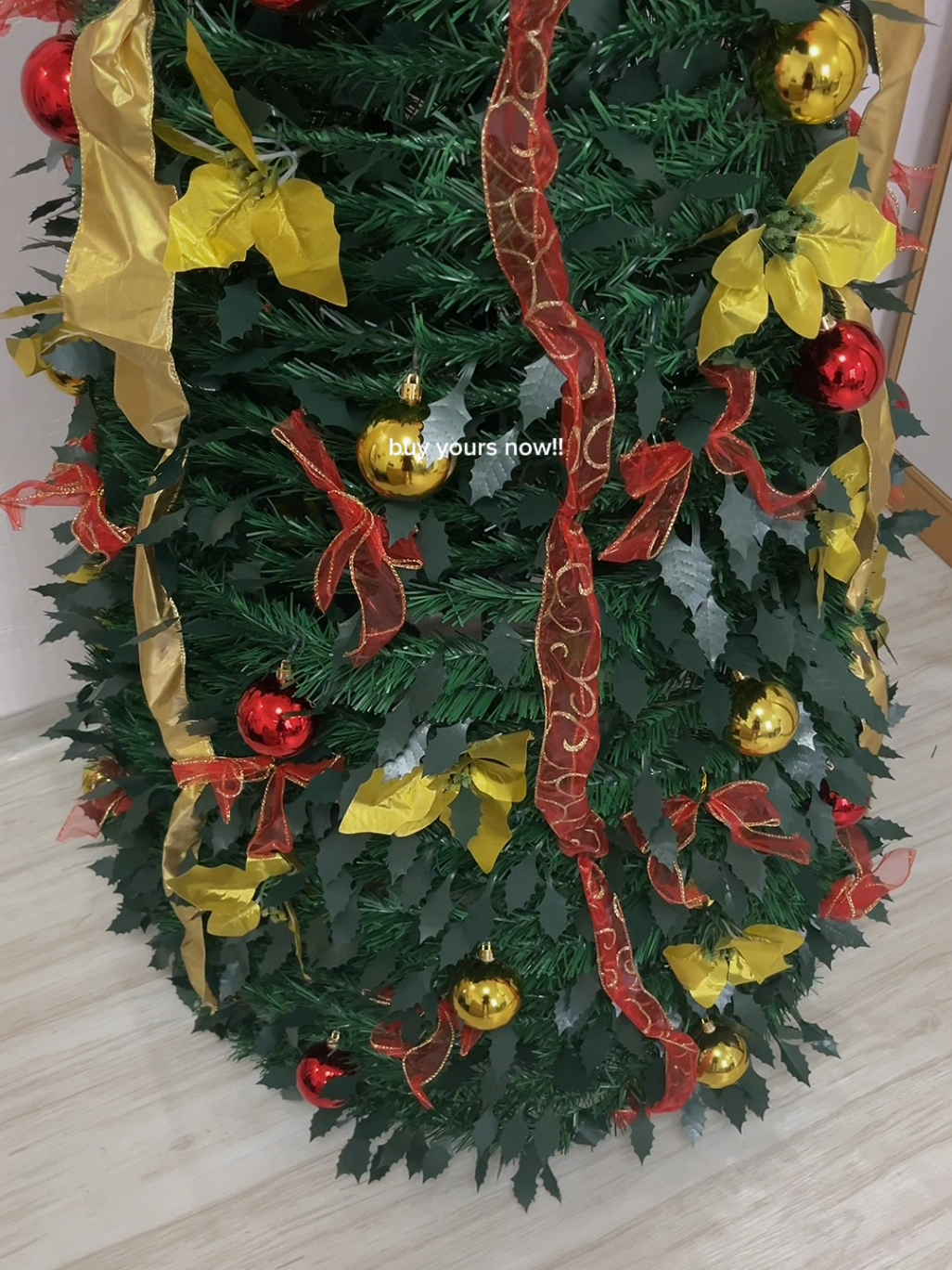 Replying to @mommyapril68 DITO MABIBILI @Alyanna G.  #christmastree #affordablechristmastree #foldablechristmastree 