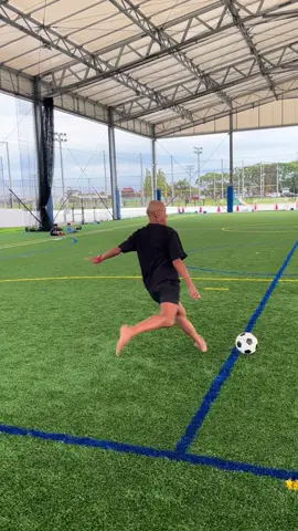 #サッカー #トラップ #パス #ファーストタッチ #ボールコントロール 