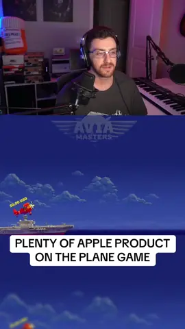 PLENTY OF APPLE PRODUCT ON THE PLANE GAME #streamer #kick #clip 