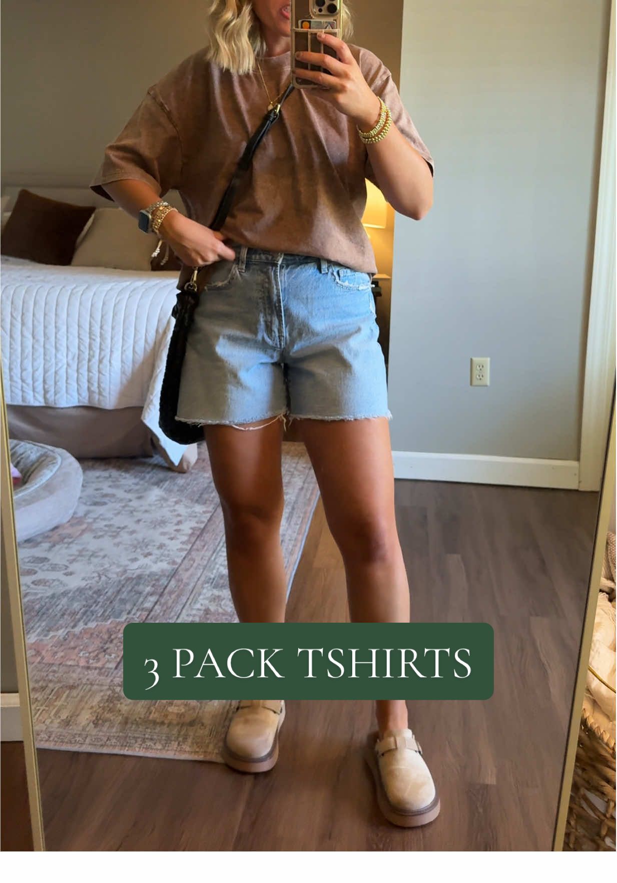 A closet must have!! I love this 3 pack of acid wash tshirts!! I got the grey, black, and coffee colors!! #tshirt #acidwash #basictshirt 