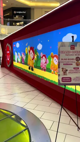 Miniso Pop-up Vancouver. Such a good variety of blind boxes. Definitely should check it out! @Miniso Canada @MINISO #blindboxes #miniso #winniethepoohcosplay #mickeymouse 