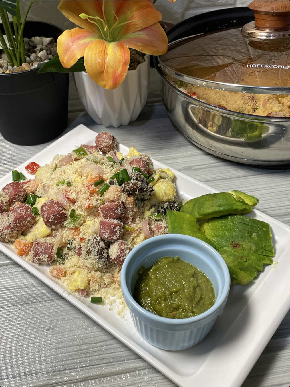 Watch Gari transform into something magical ,My Special Gari Stir Fry-Simple ,Quick,and so  delicious 😘❤️👍🏾#auntieasheleyskitchen #gari #goodfood 