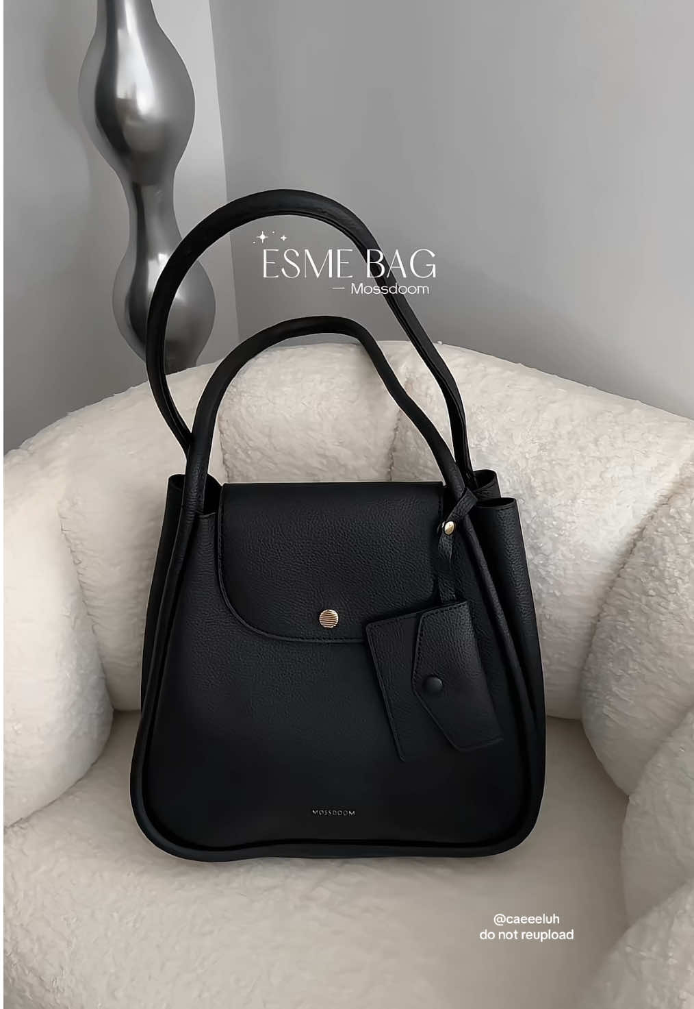 Replying to @𓍢ִ໋⚘; ʝᥱᥒᥒყ classy tote bag 💭💫 #totebag #shoulderbag #leatherbag #mossdoom 