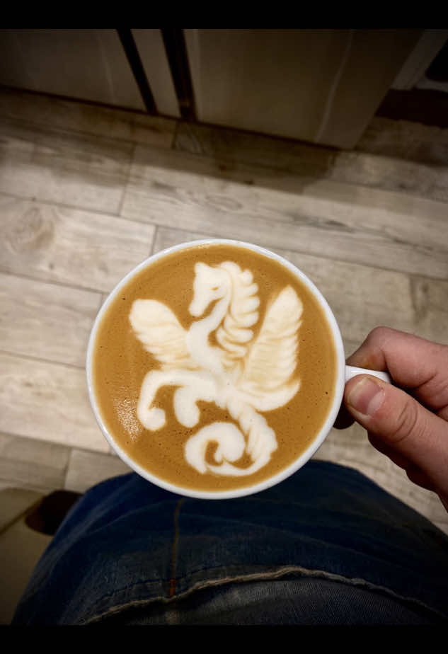 POV - Latte art OatMilk 🥹🫰🏻 #coffee #latteart #specialtycoffee #coffeetok #oatmilk 