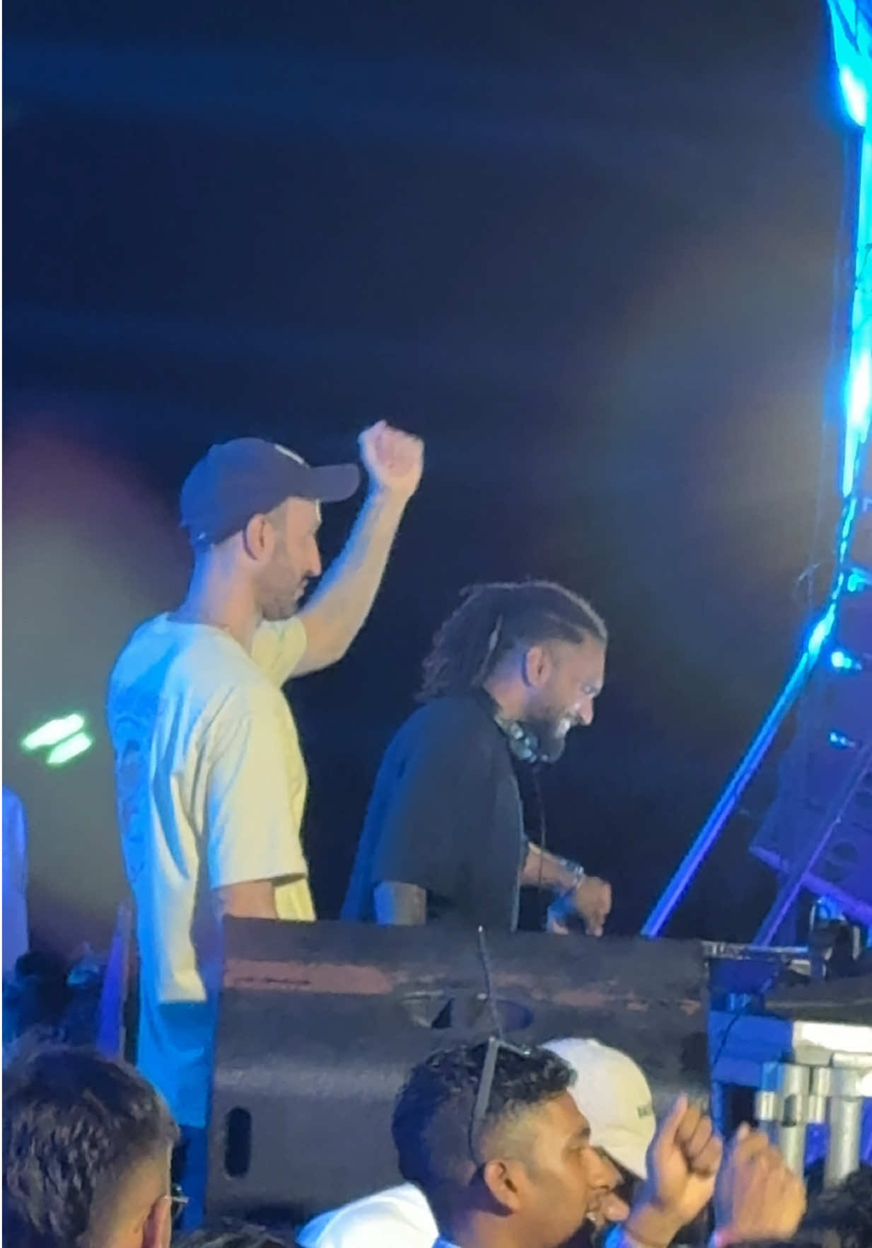 Dreamland 2025 was pure magic,  @Echo Daft ( official ) x Shai T B2B set the night on fire. The melodies were beautiful, the crowd was electric, and every drop felt like a dream. 🌌 @Momento Magico  #dreamland2025 #echodaftmusic #echodaft #undergroundmusic  #ShaiT 