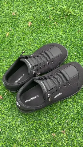 Can you wipe clean & #sneakers #neutralsneakers #barefootshoes #minimalistshoes #neutralshoes #tennisshoes #sliponshoes #athleticshoes #hobibear #hobibearshoes #tiktokshopcreatorpicks #tiktokshopmusthaves #dealsforyoudays 