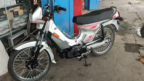 terlihat indah ke originalannya dgn nuansa warna yg elegant dan suaranya yg berkarakter..  #rc100indonesia #suzukisprinter #sprinter #rc100 