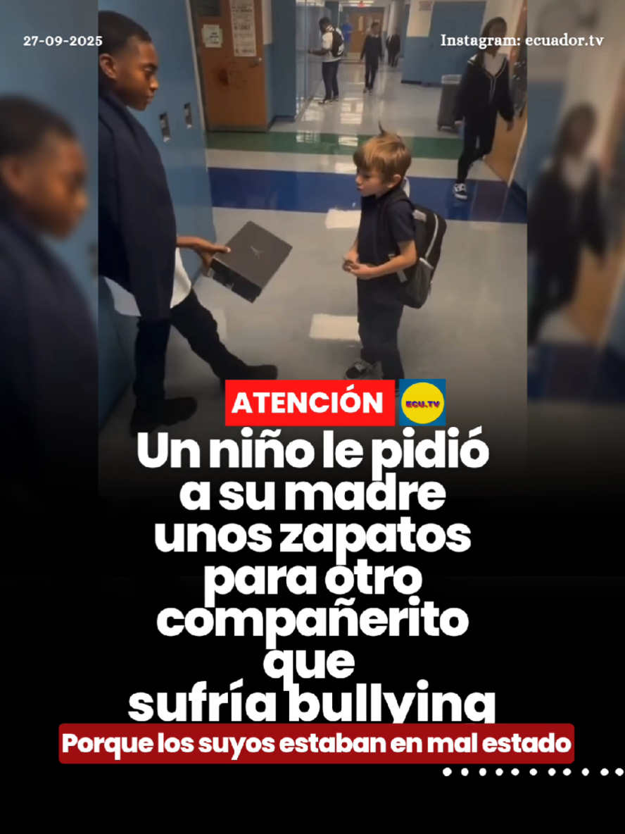 #ATENCIÓN | Un niño le pidió a su madre unos zapatos para otro compañerito que sufría bullying 🚨. Un gesto de bondad y generosidad ha conmovido a cientos de personas. Un niño le pidió a su madre que le comprara unos zapatos a un compañerito de su colegio que sufría bullying, porque los suyos estaban en mal estado. El pequeño, preocupado por el bienestar de su amigo, quiso ayudarlo a sentirse más seguro y a no ser objeto de burlas por su calzado. Este acto, aunque sencillo, refleja la importancia de la empatía y la solidaridad desde temprana edad. El emotivo hecho ha sido compartido en redes sociales, donde muchos usuarios destacan que estas pequeñas acciones pueden cambiar la vida de alguien y enseñar valiosas lecciones de generosidad y respeto hacia los demás.