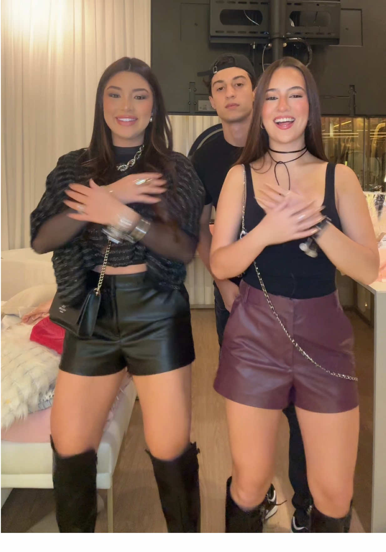 @Cauã Souza amando como sempre @julia pimentel 