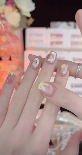 Nail cute cho các bác thích sự đáng iu #nailpolish #mozainail #nails #xuhuong #viral 