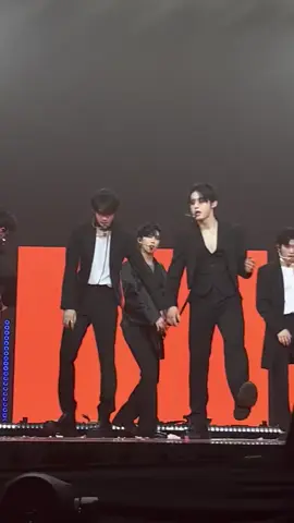 ❤️🔫 #JIWOONG #GYUVIN #RICKY #TAERAE #ZB1 