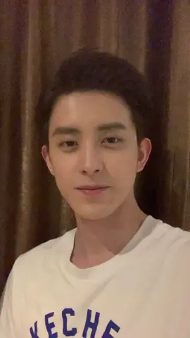 นิยามเขาหล่อแต่เขาแปลก ไม่คาดหวังยังผิดหวัง 5555555 #AoRuipeng #อ๋าวรุ่ยเผิง #ngaothuybang #พระเอกซีรีส์จีน #กําแพงเมืองจีนมันสูงเข้าแล้วออกยาก 