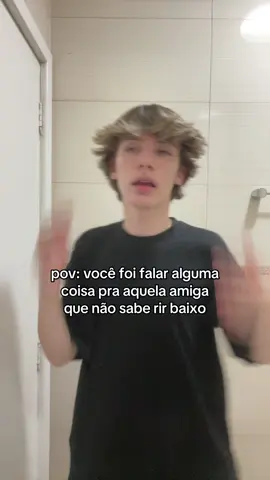 olha a sobrancelha dela #fyp #humor #viral 