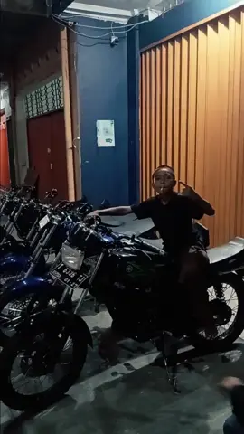 bersama rencang ugal🤘#masukberandafyp #fyppppppppppppppppppppppp #rxkingnusantara👑💨 #pecintarxking135cc #galeryrxking 