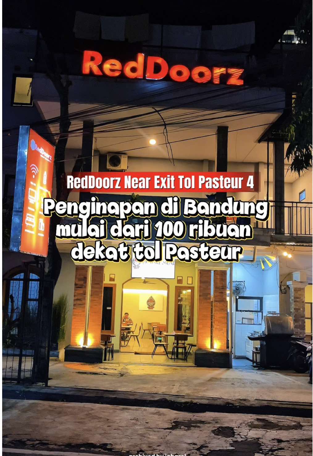 Nginep cuma 100 ribuan, deket tol Pasteur! 🚗✨ Strategis + nyaman banget, wajib cobain 👌 Booking lewat aplikasi RedDoorz lebih hemat, jangan lupa masukin kode promo “YUKNGINEP” #redtravelers #reddoorz #reddoorzid #bukasemuapintu #RedDoorz 