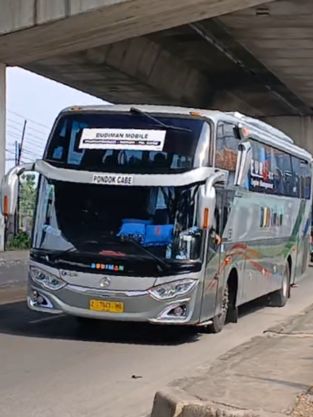 BUDIMAN 🔥 |Akhirnya ngak hunting eks Budiman lagi 😂| #buspariwisata #busakap #busmania #fyp #budiman  @bisnya_priangantimur 