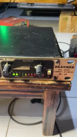 DRAWMER MX30 compressor limiter original ENGLAND monggo minat dm 