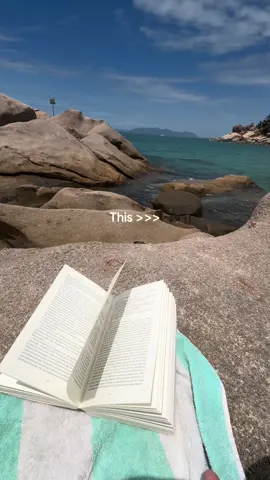 The best holiday activity 😚 #fyp #reading #beach 