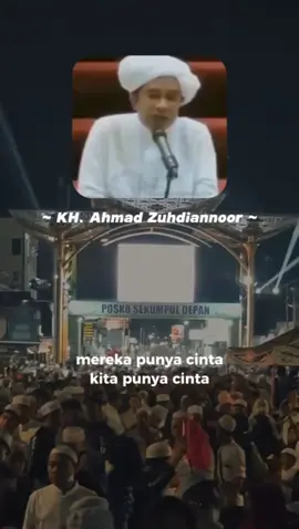 Mudah-mudahan jangan hanya di dunia kita berkumpul,tapi juga di negeri akhirat di Syurganya Allah kita berkumpul🤲🤍 #masyaallahtabarakkallah #guruzuhdi #abahguruzuhdi #menujuhaulabahgurusekumpul #abahgurusekumpul #sekumpul #pianadaja #martapura 