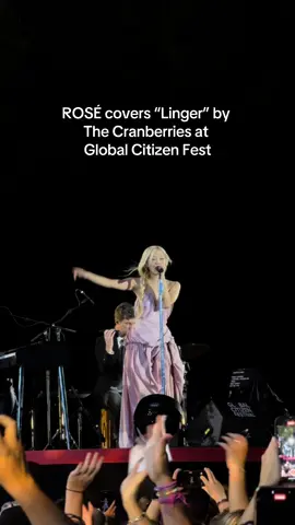 The gasp I let out, the tear that rolled down, the moment that this was. @ROSÉ that was perfect 🥹 #ROSÉ #globalcitizenfestival #Linger  
