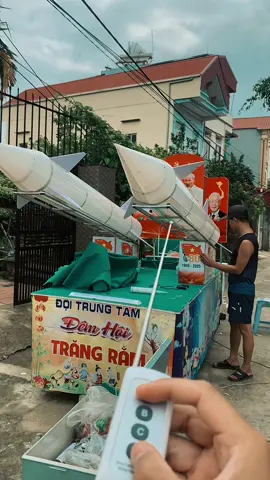 Các cường quốc quân sự chú ý 