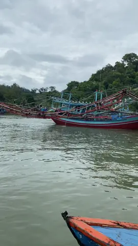 #aie_bangih #kapal_nelayan_sumatra_barat #salamsatujangkar🇲🇨⚓ #fypシ #fypシ 