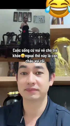 Hãy vui vẻ rực rỡ cho đời vui vẻ😂