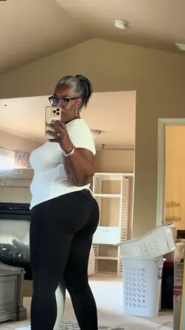 Tell me why these Ultra Sculpt pants got me walking like I just got a raise 😏🍑 The booty is upgraded, not just lifted. #UltraSculpt #DrHaana #FutureRichAuntie #BlackGirlLuxury #SoftLifeEra